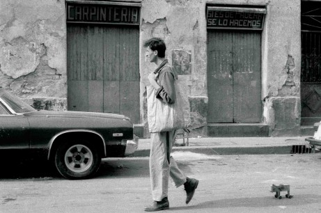 Francis Alÿs, The Collector, 1992, photographs, study and text. Courtesy the artist