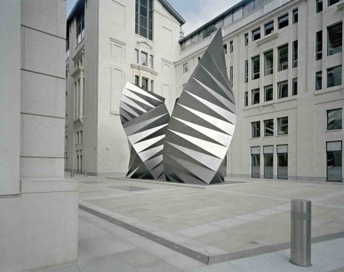 Thomas Heatherwick Studio, Vents, St. Paul’s, London, UK 2002 © David Balhuizen