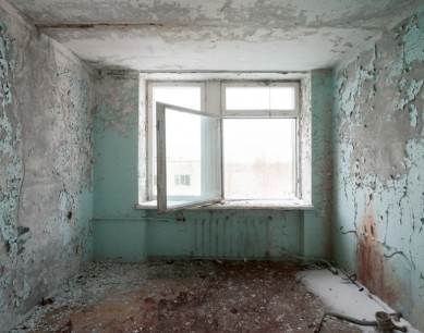 Alfonso Batalla, Central Heating, Photographic print  120x100ins