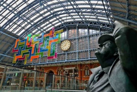 Chromolocomotion - Terrace Wires art programme at St Pancras International Chromolocomotion - Terrace Wires art programme at St Pancras International © HS1 Ltd.