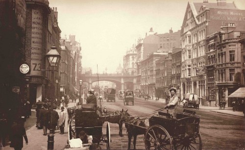 Farringdon Street, c.1890. Photographer: Charles Wilson (G W Wilson & Co) Charles Wilson took candid photographs of traffic and people in London’s main streets using a camera hidden inside a covered wagon.