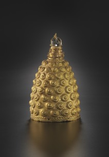 Gold crown from Java