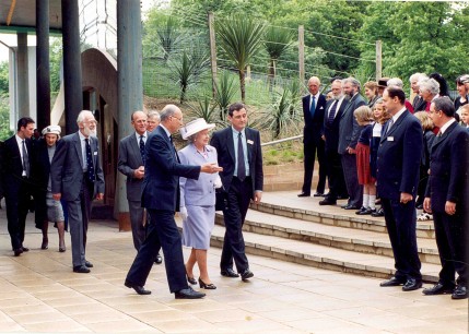 Queen Elizabeth and Prince Philip opening B.U.G.S. Web of Life at London Zoo © ZSL