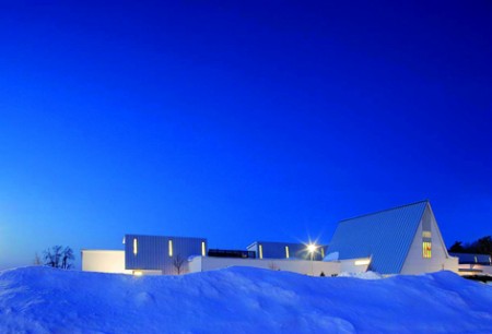 Montgomery Sisam, the Bob Rumball Home for the Deaf, 2006. Photo: Tom Arban