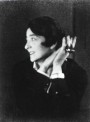 Berenice Abbott, Portrait of Eileen Gray, Paris, 1926. © Berenice Abbott/Getty Images